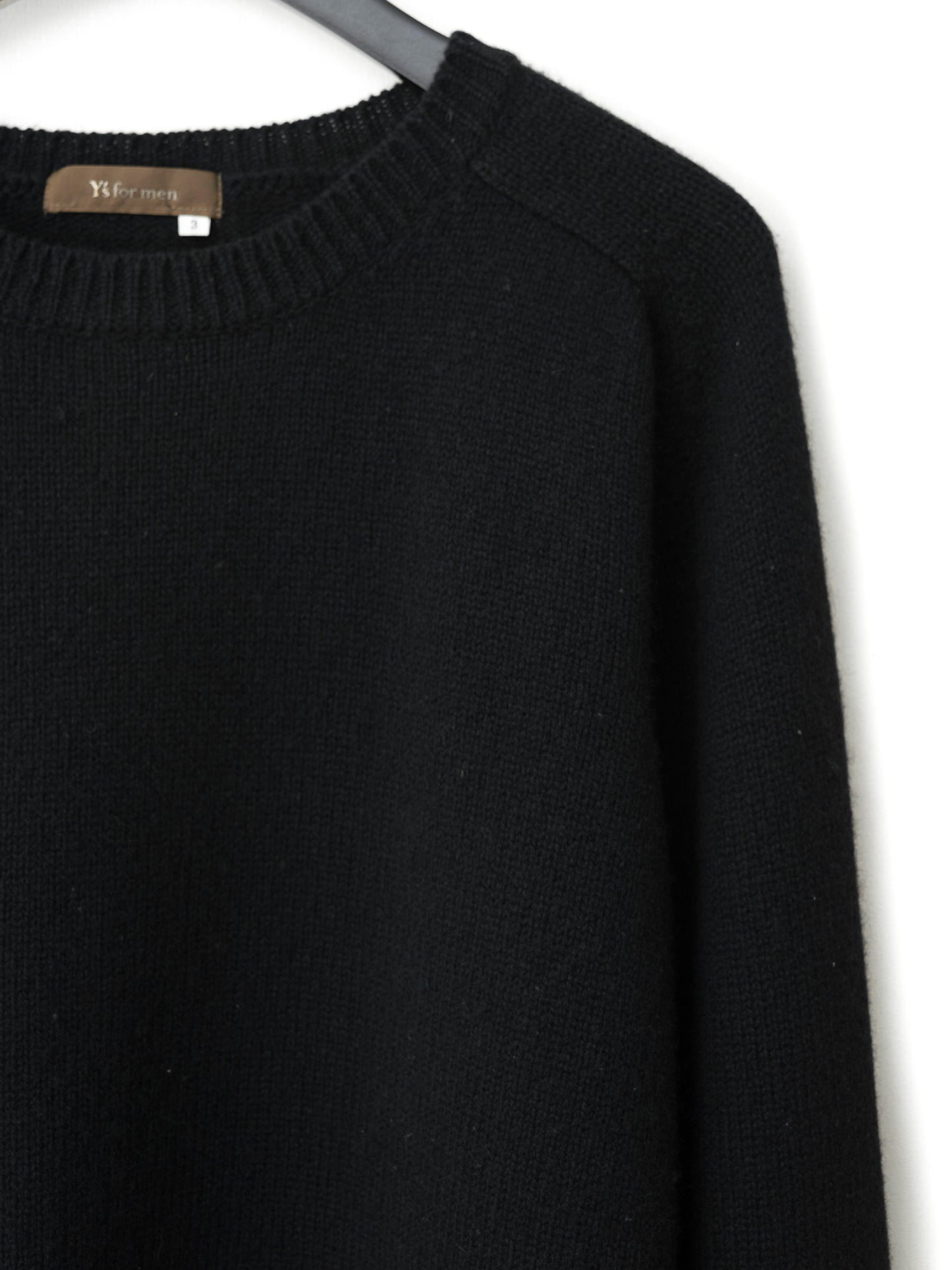 saddle shoulder sweater black ∙ wool ∙ medium