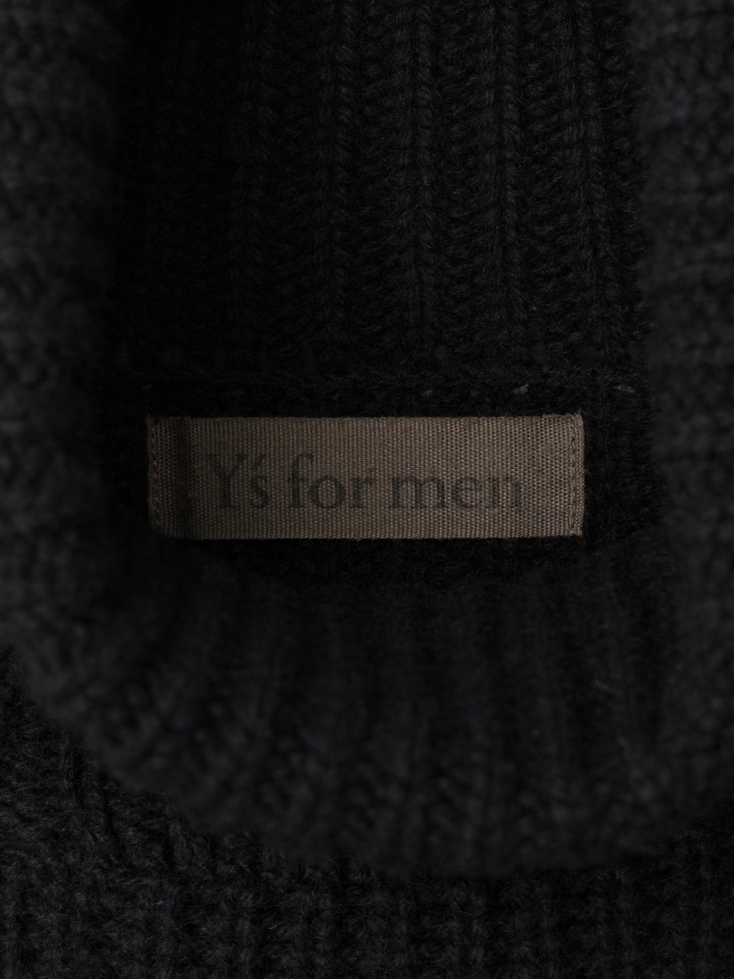 a/w 03 heavy funnelneck sweater black ∙ wool ∙ medium