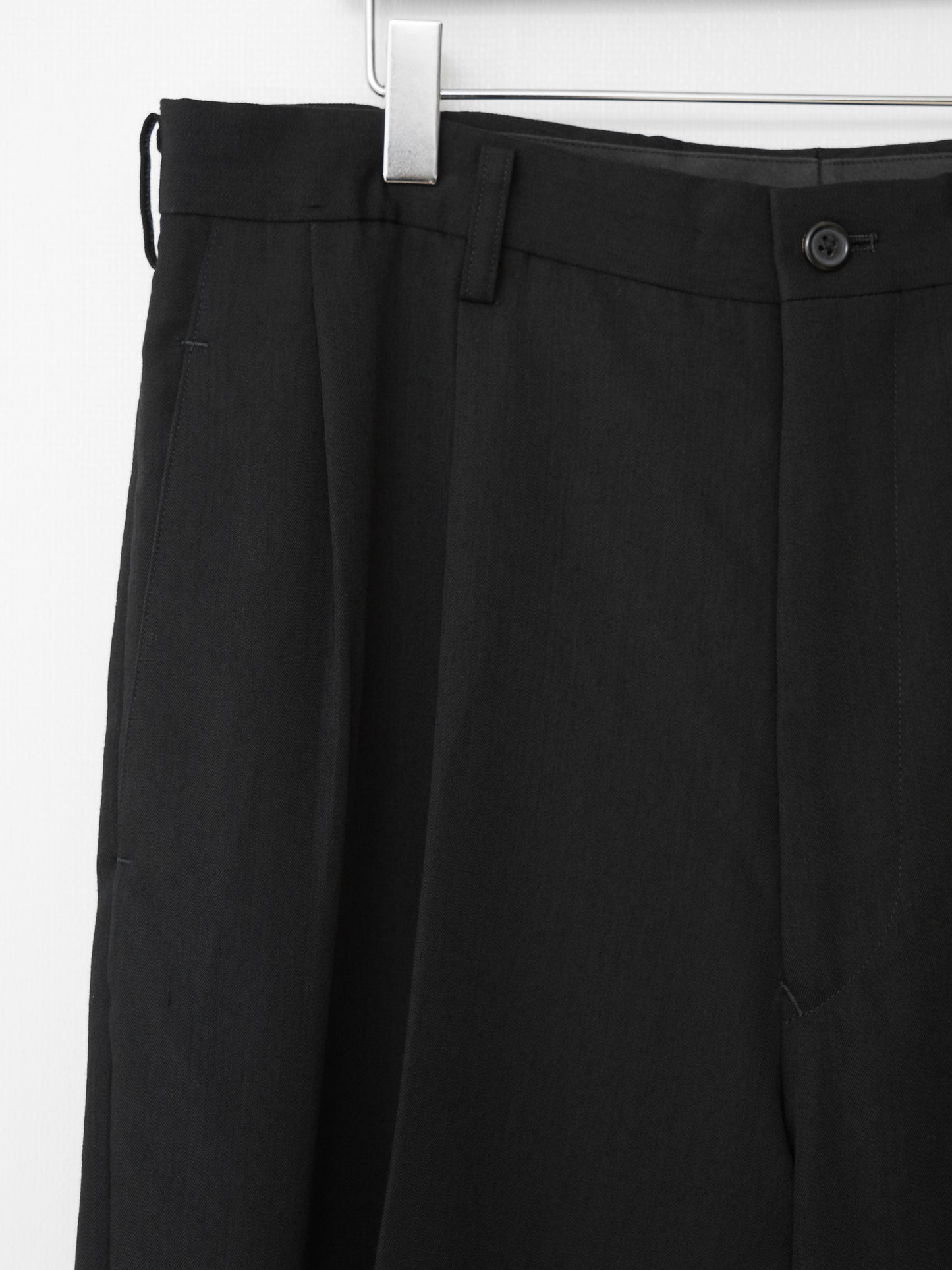 double pleat trousers black ∙ wool gabardine ∙ large