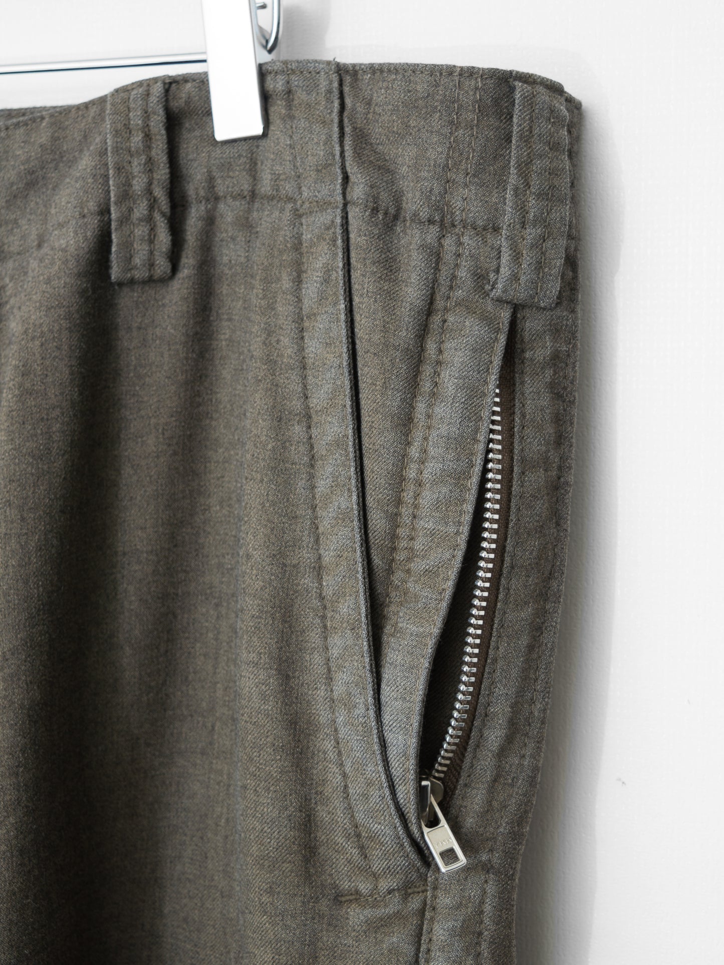 a/w 08 pigment printed cargo pants aged brown ∙ wool ∙ medium