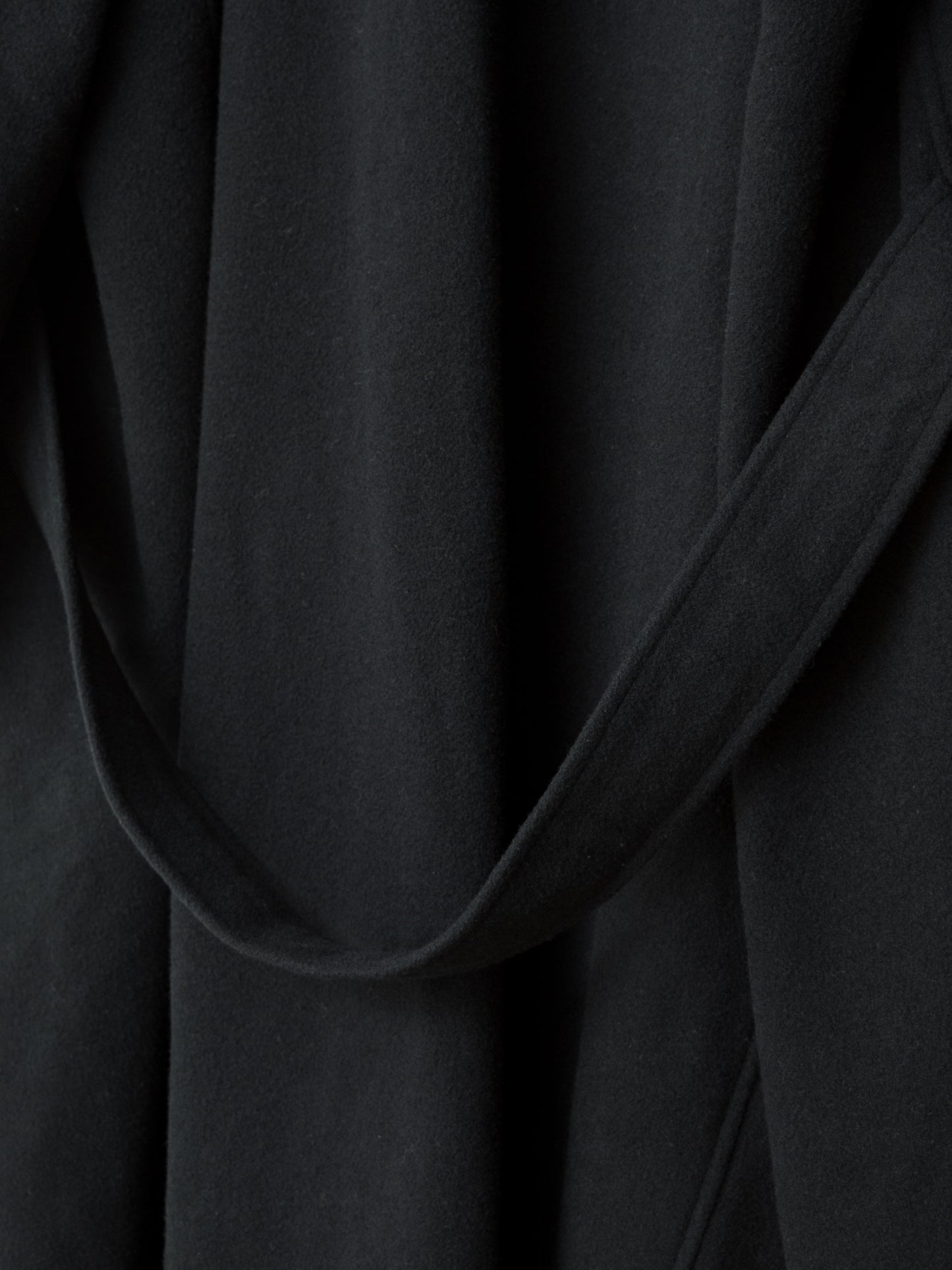 belted mac coat black ∙ wool nylon ∙ medium