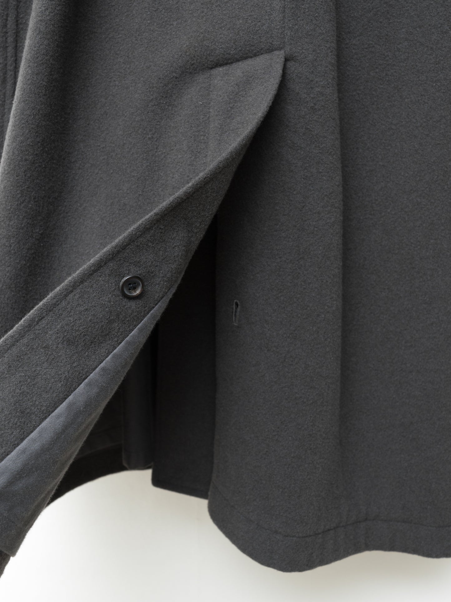 hooded tielocken coat pigeon grey ∙ melton wool nylon ∙ medium