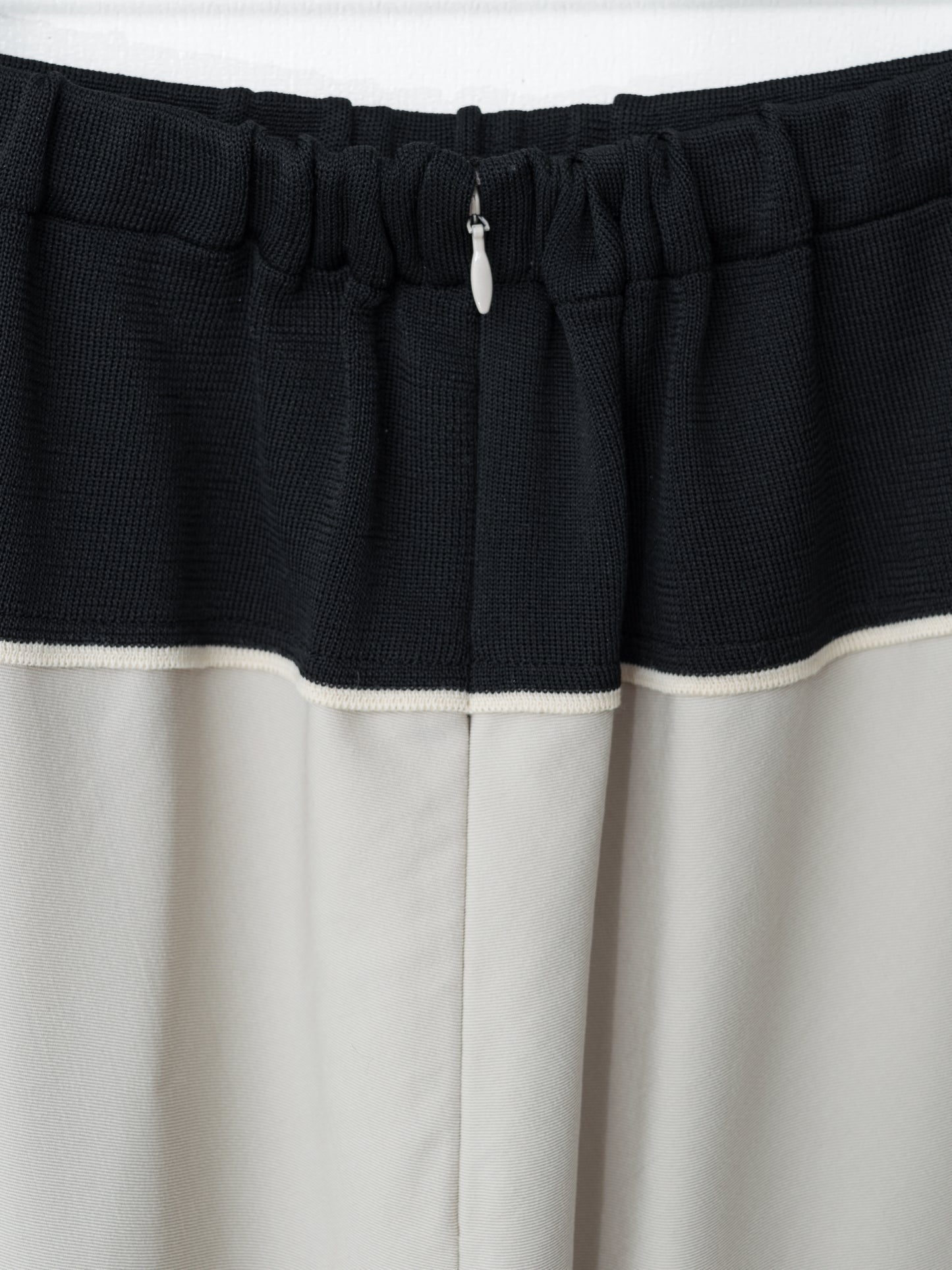 a/w 01 ribbed waist a-line skirt bone ∙ wool ∙ xsmall