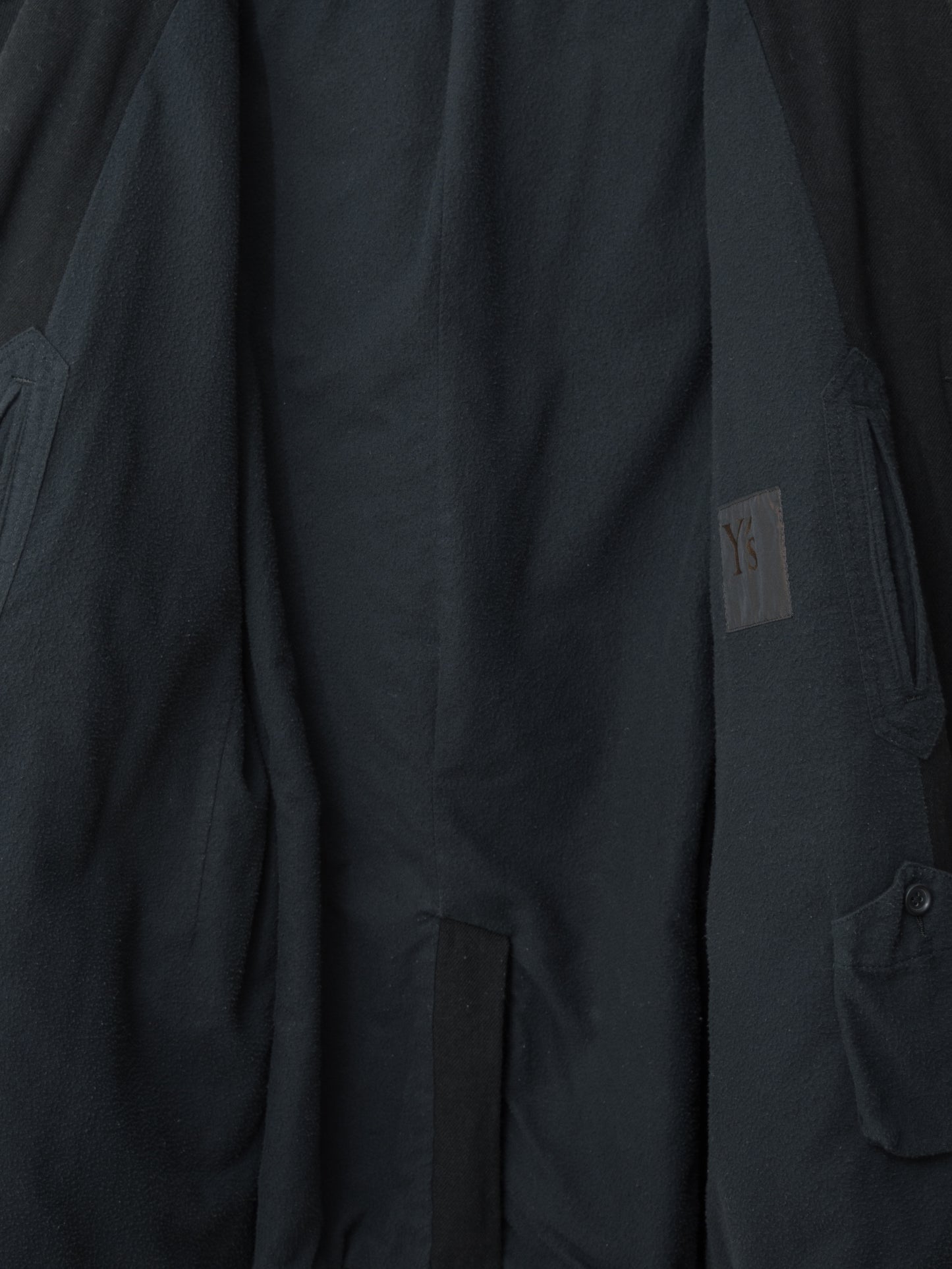 a/w 07 belted shooter coat black ∙ wool nylon ∙ xsmall