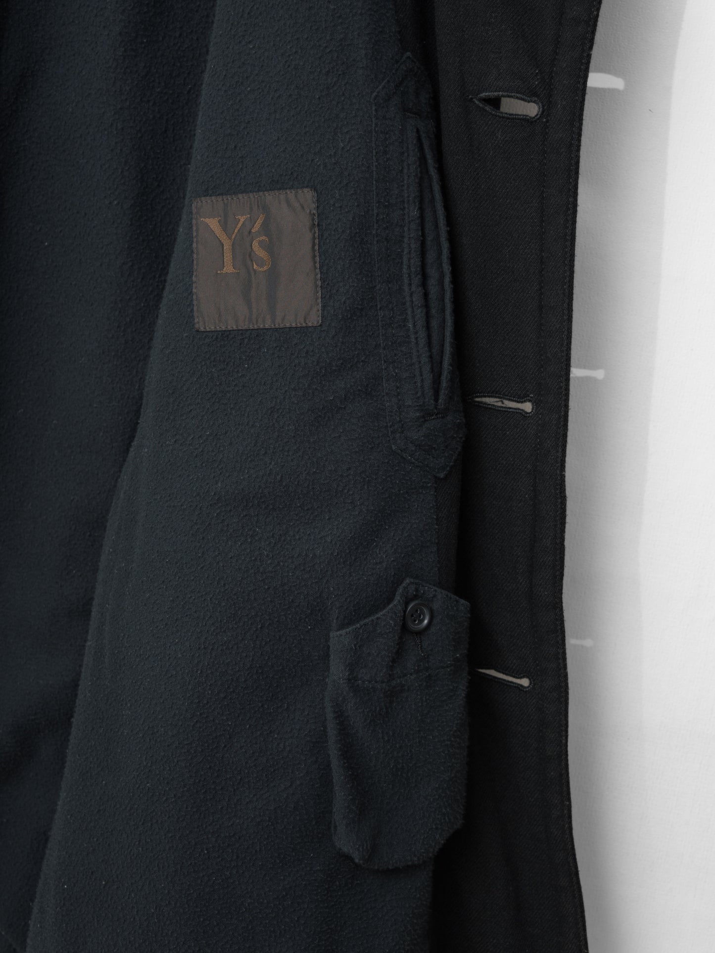 a/w 07 belted shooter coat black ∙ wool nylon ∙ xsmall