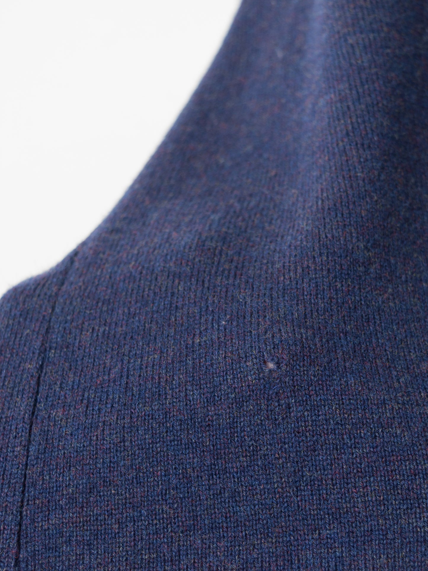 a/w 05 saddle shoulder knit pullover navy melange ∙ wool ∙ medium