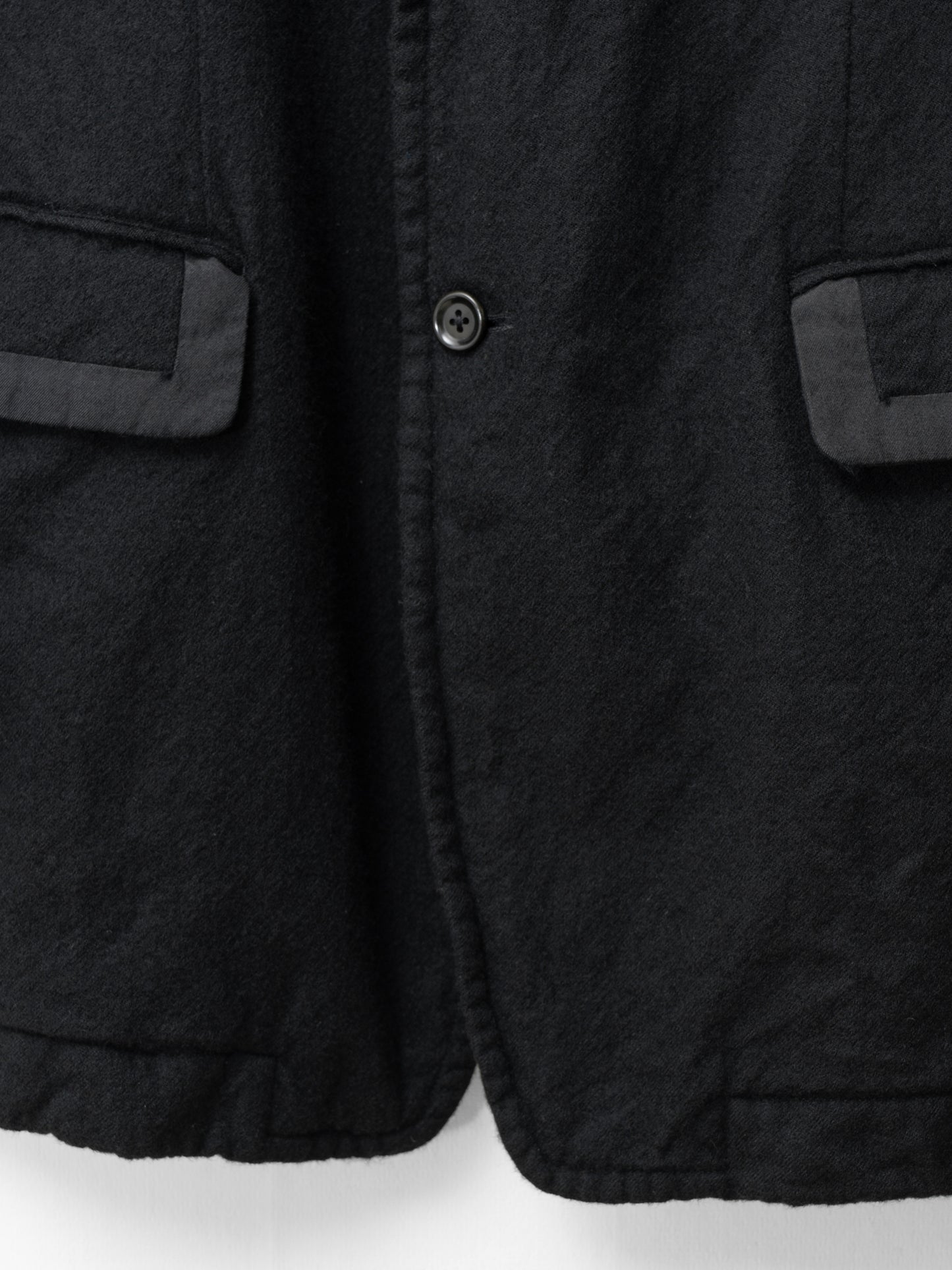 a/w 03 peak lapel tailored jacket black ∙ wool ∙ sample