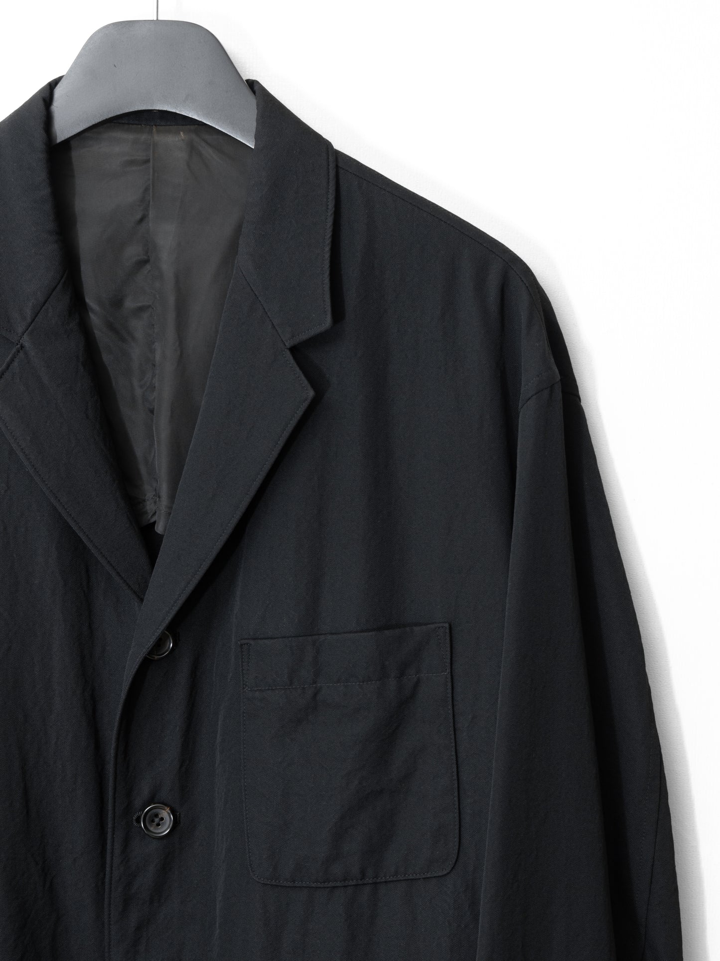 4b tailored jacket black ∙ wool gabardine ∙ medium