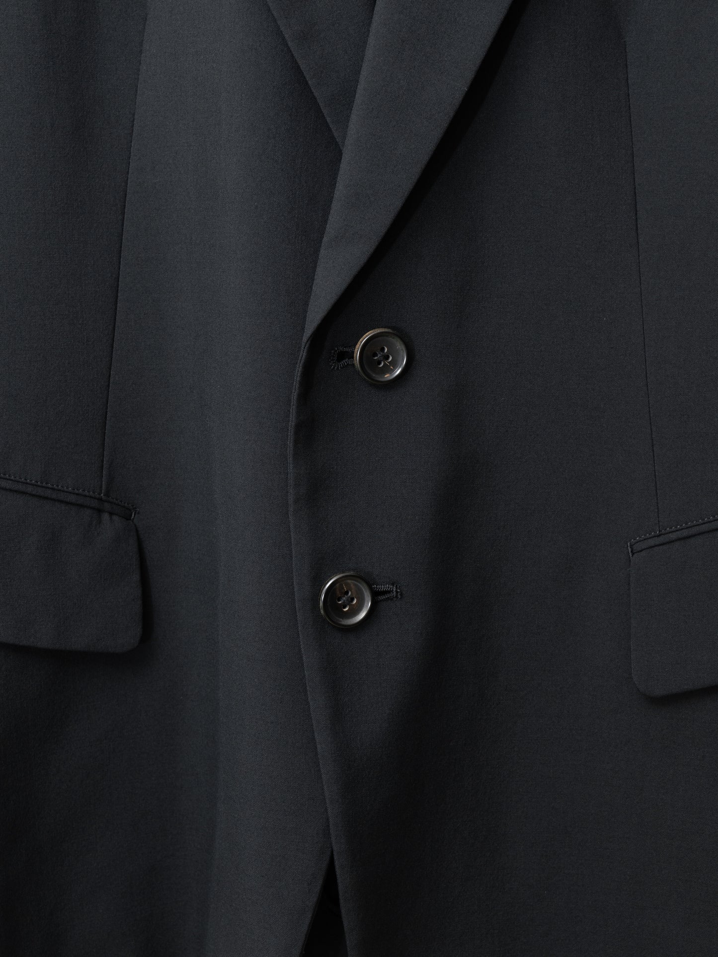 2b tailored jacket black ∙ wool gabardine ∙ small