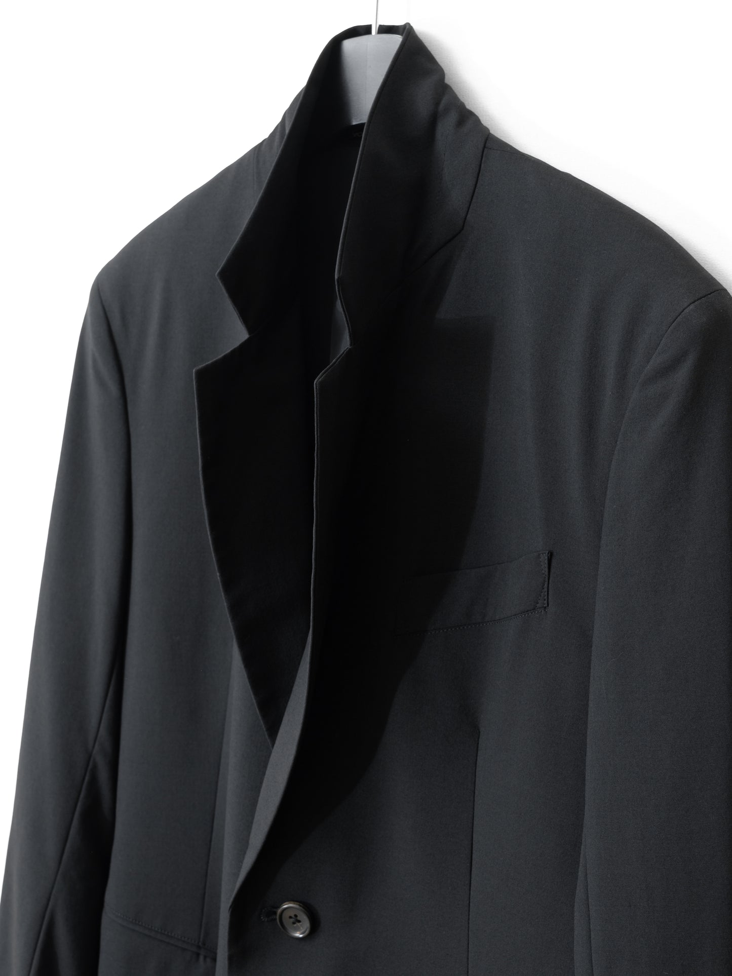 2b tailored jacket black ∙ wool gabardine ∙ small