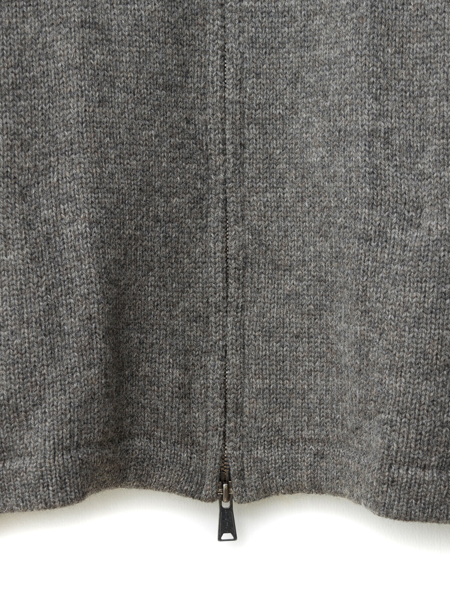 a/w 01 double zip drivers knit greige ∙ wool ∙ medium