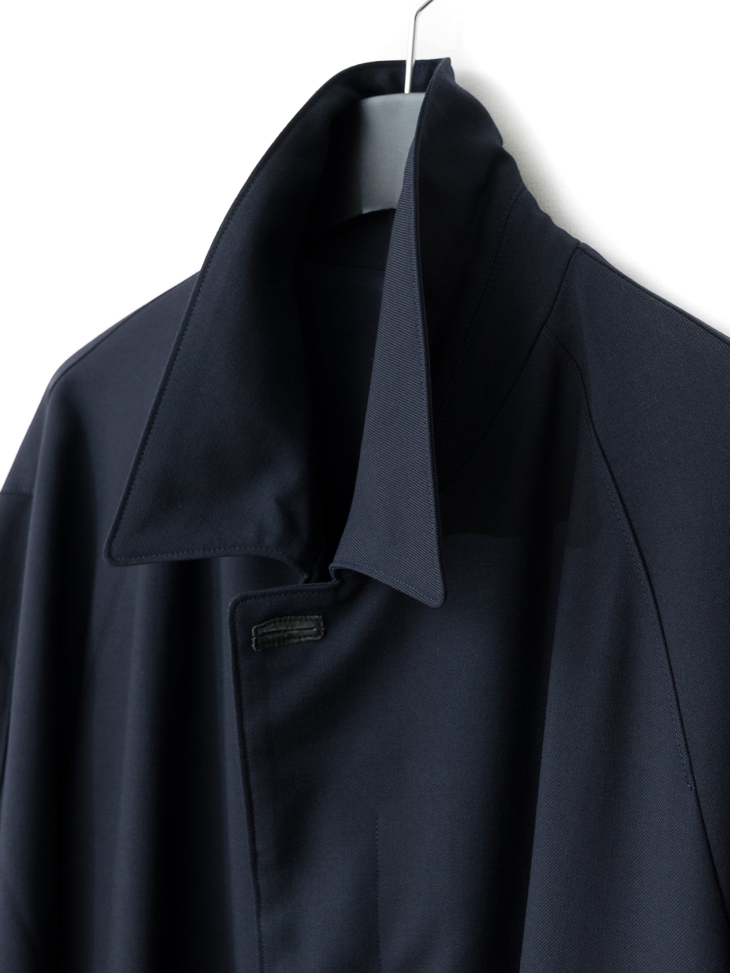raglan mac coat navy ∙ wool ∙ medium