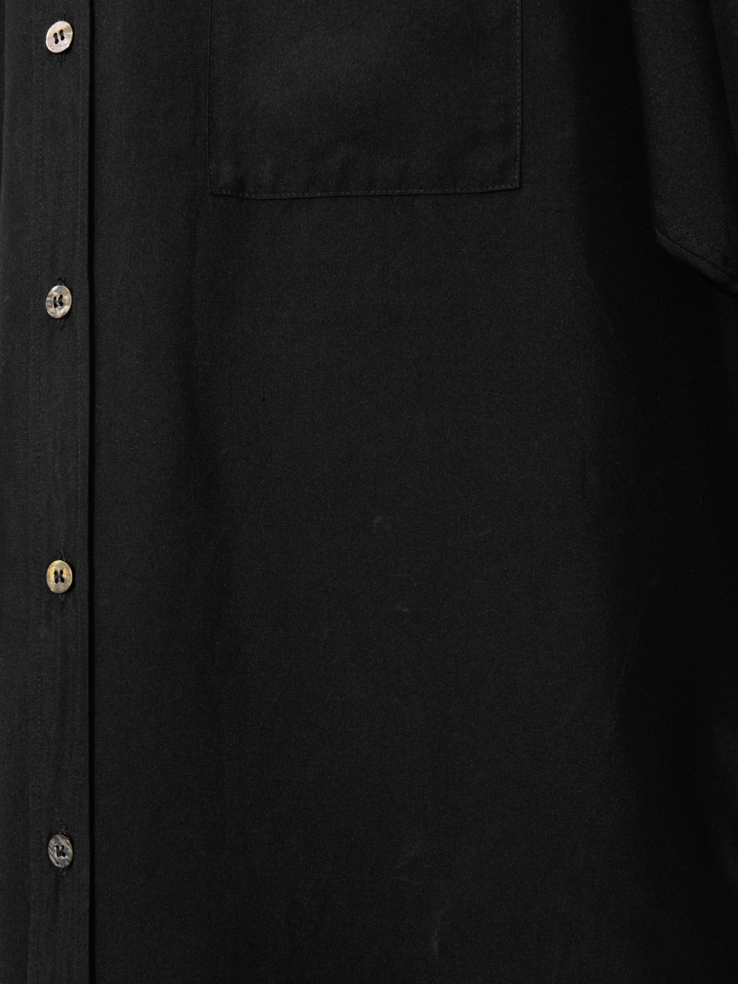 relaxed shirt black ∙ silk ∙ one size