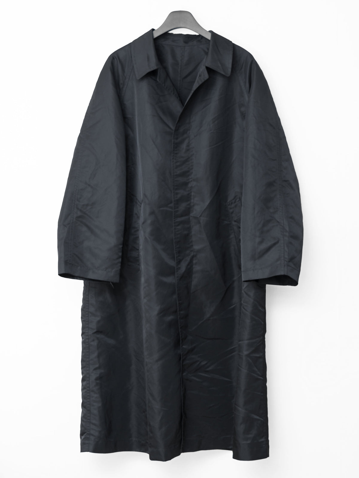Waterproof Raglan Mac Coat Black