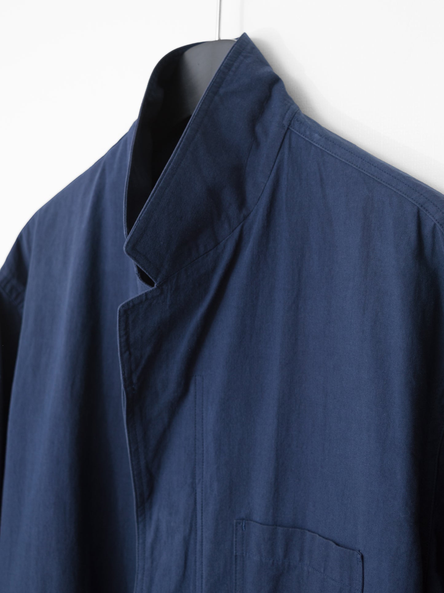 hidden placket tailored jacket blue ∙ cotton typewriter ∙ medium