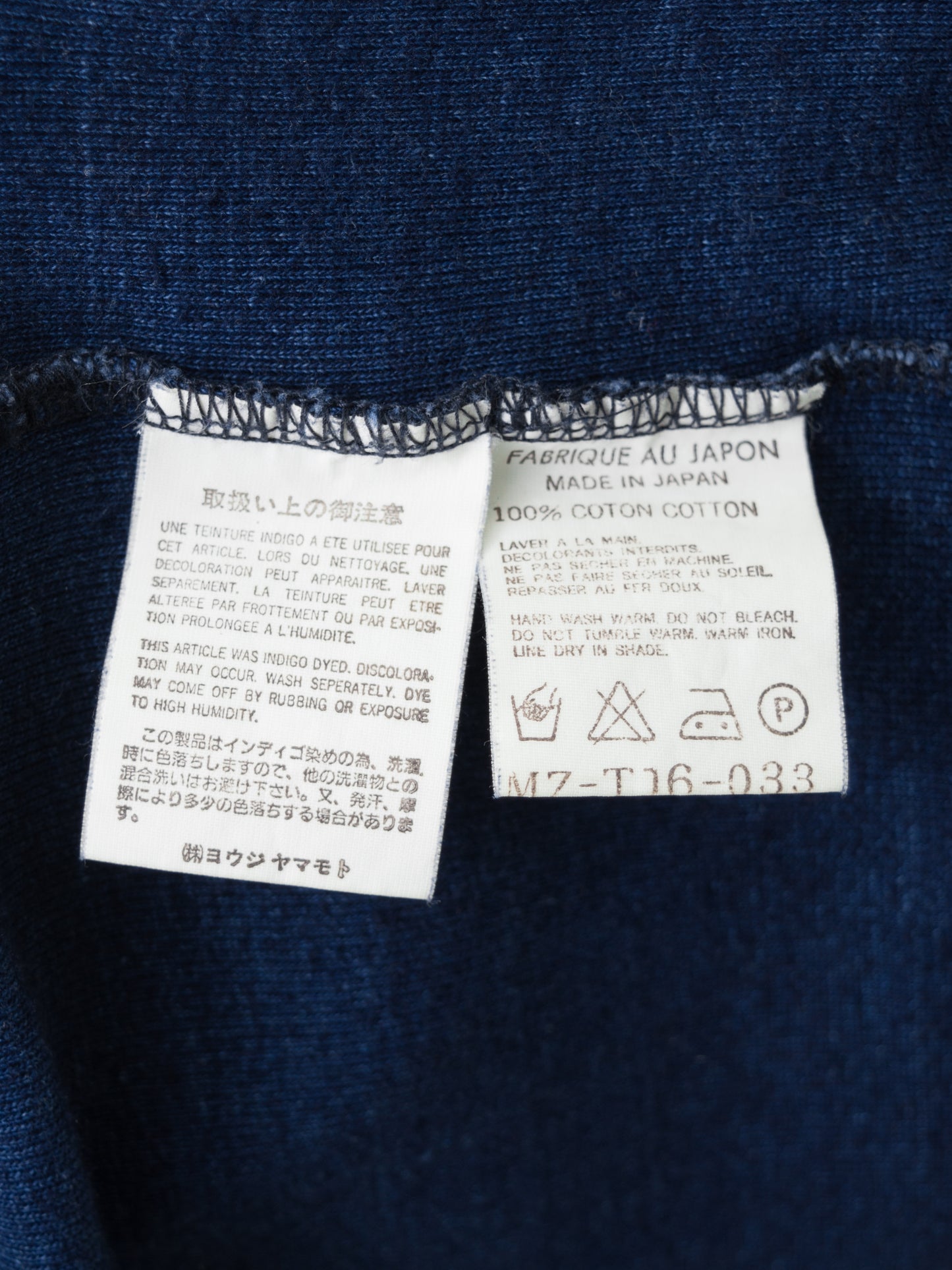 garment dyed v-neck longsleeve indigo ∙ cotton ∙ one size