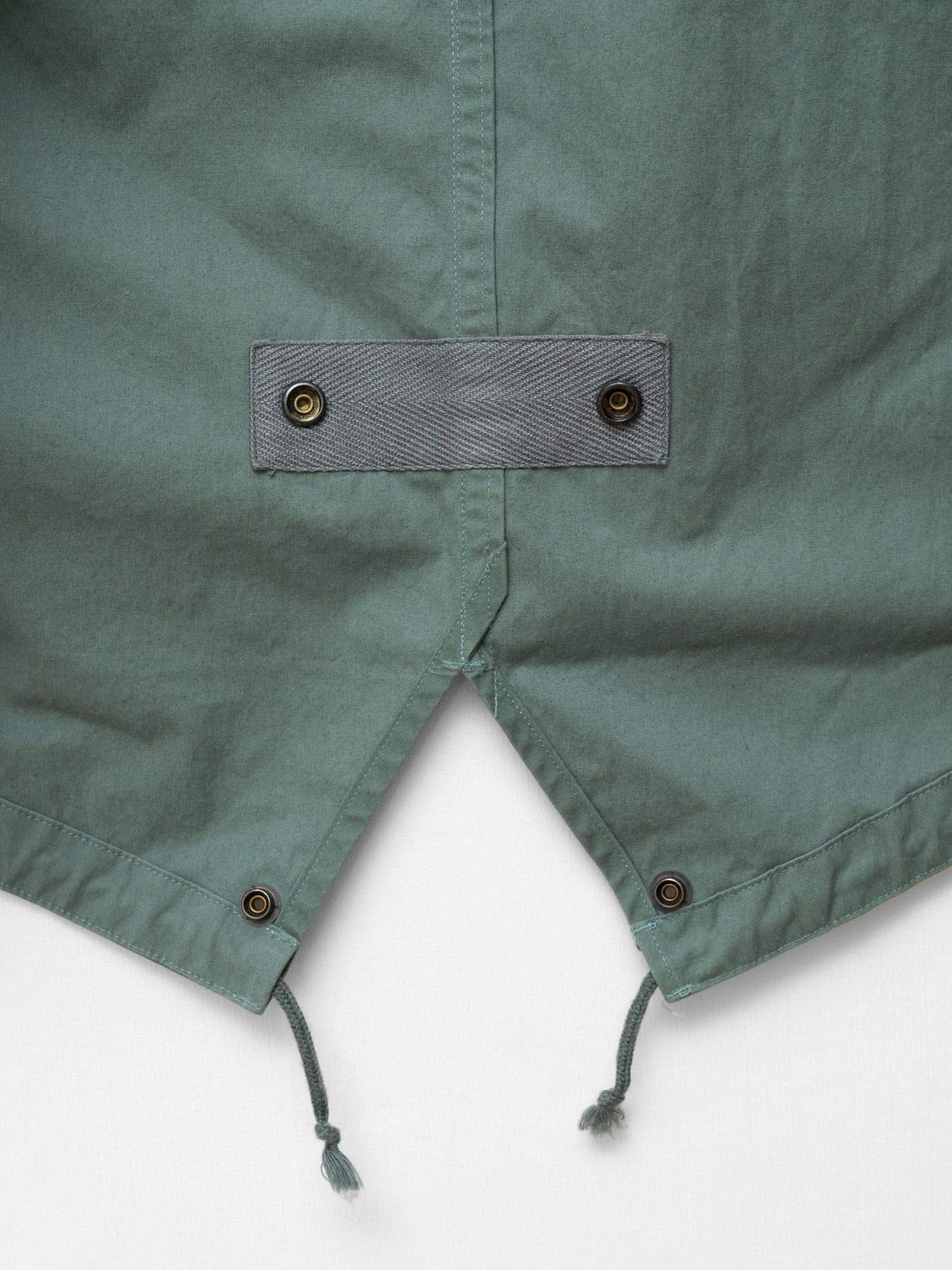 a/w 05 m-65 fishtail parka sage green ∙ poly cotton ∙ one size