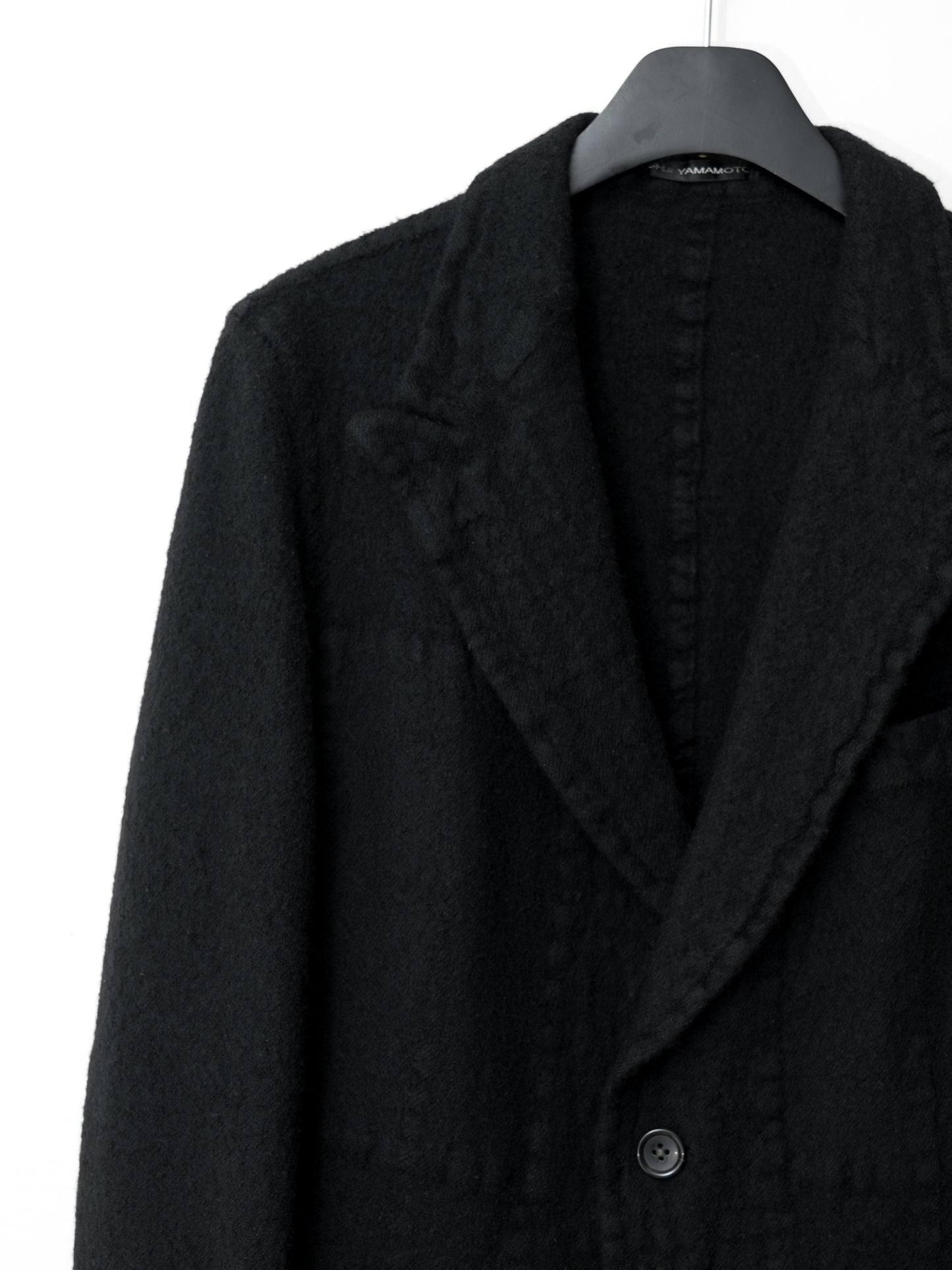 peak lapeled tailored jacket ∙ shrunken wool ∙ small