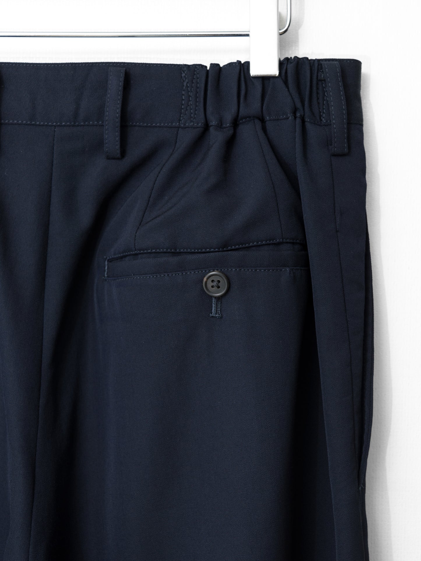 elastic waist double pleat trousers navy ∙ wool gabardine ∙ one size