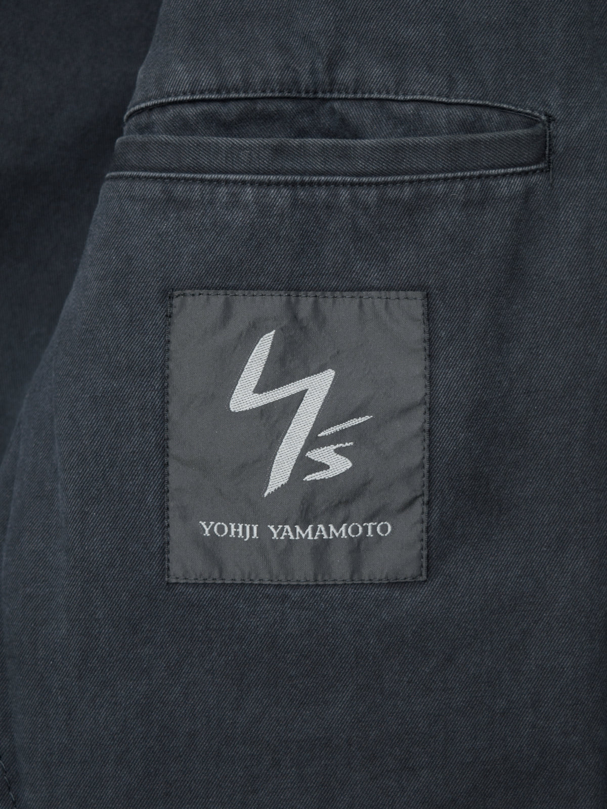 Pigment Dyed Convertible Tailored Jacket Dust Grey
