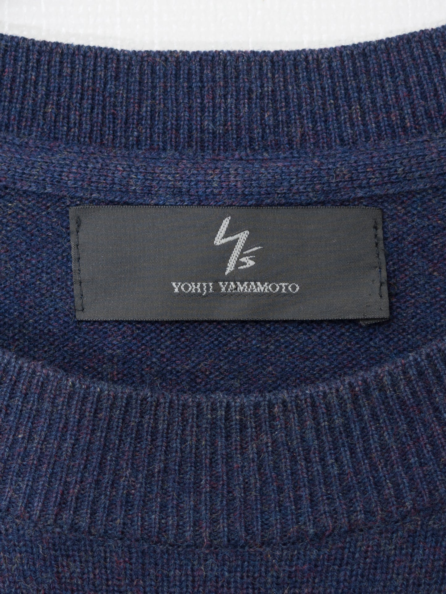 a/w 05 saddle shoulder knit pullover navy melange ∙ wool ∙ medium