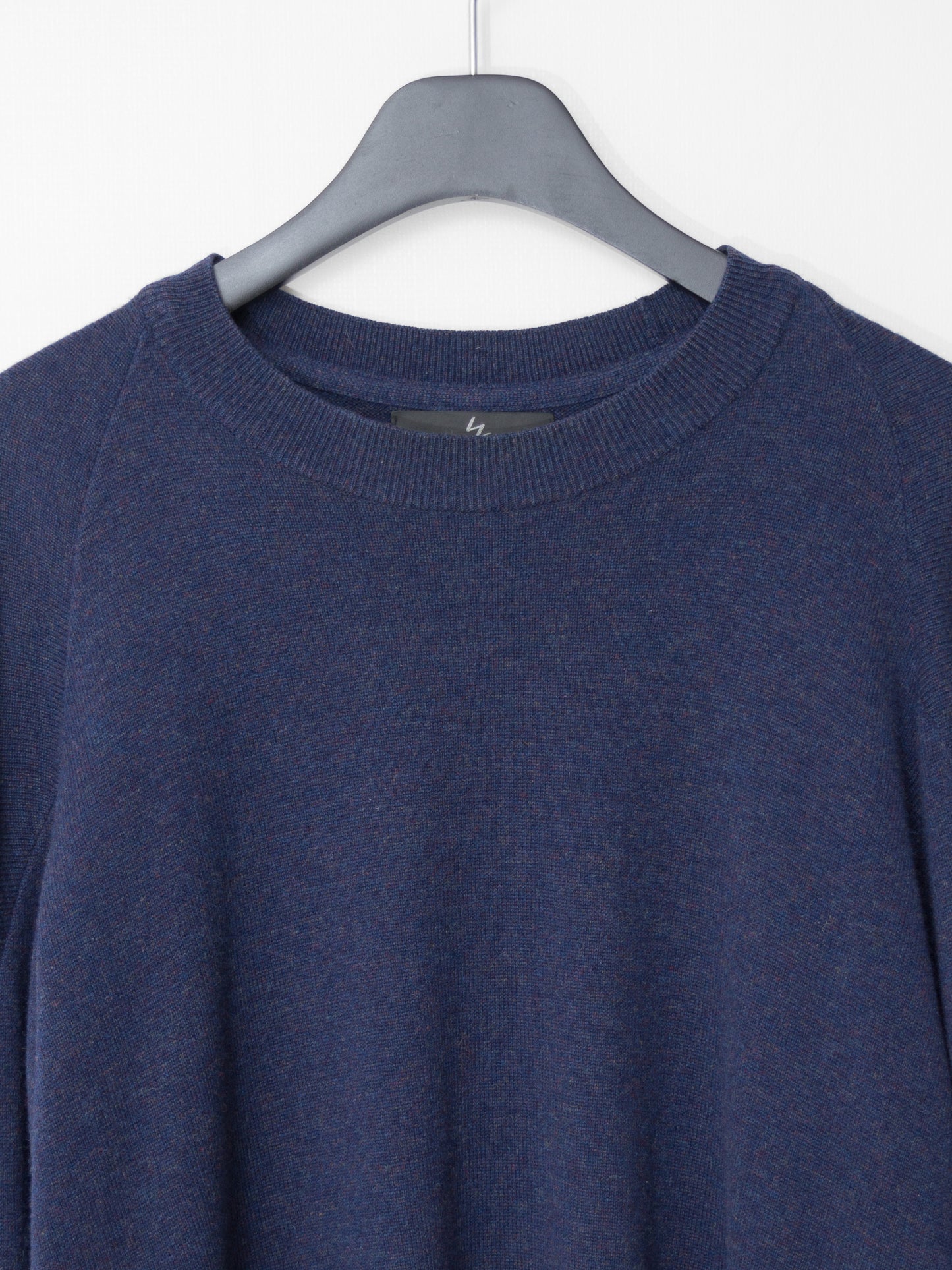 a/w 05 saddle shoulder knit pullover navy melange ∙ wool ∙ medium