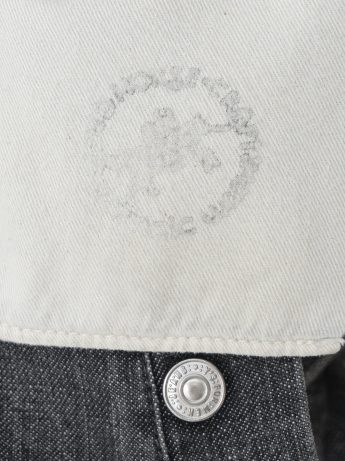 S/S 04 Spotted Horse Jeans Magic Wash