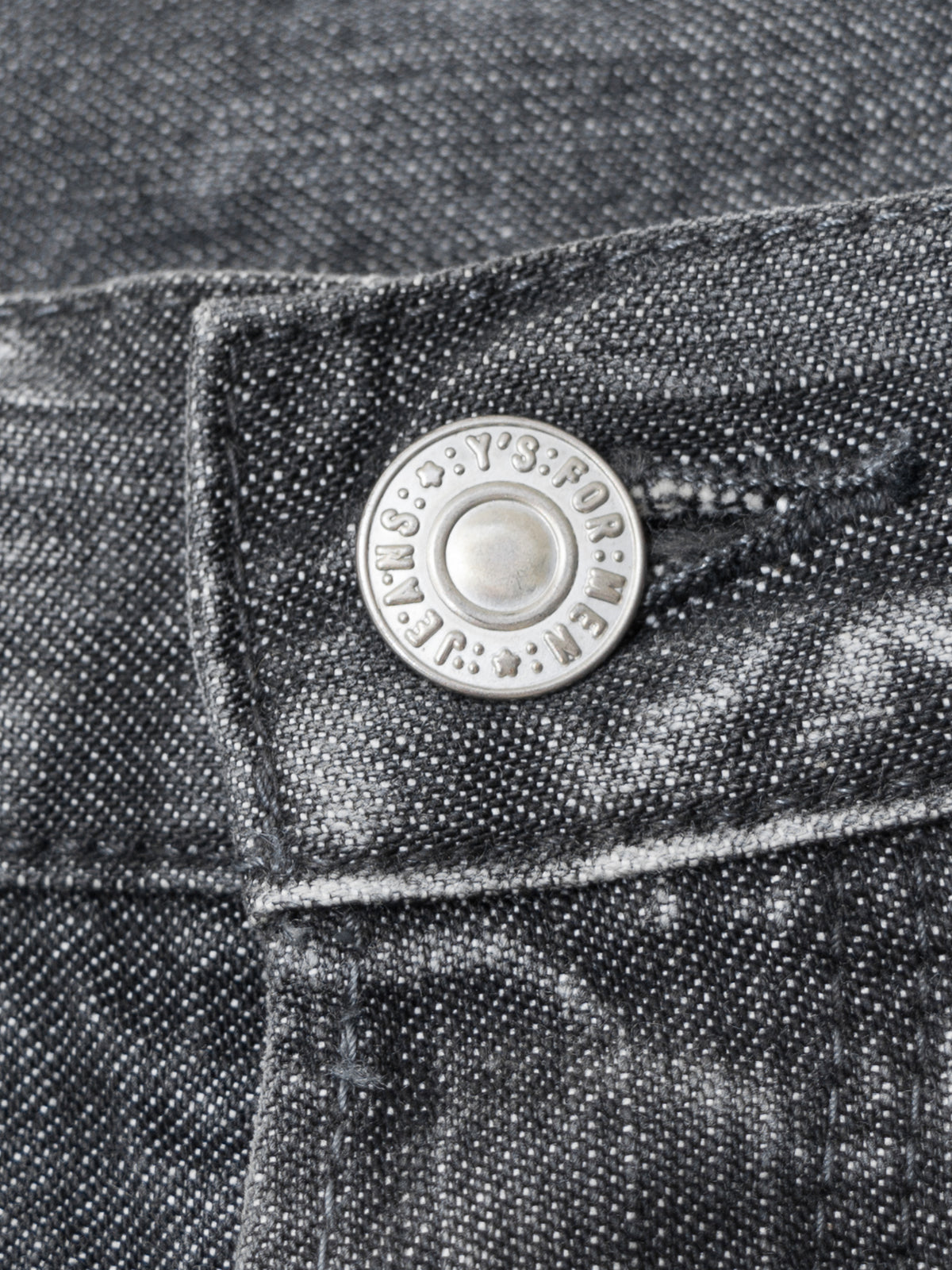 S/S 04 Spotted Horse Jeans Magic Wash