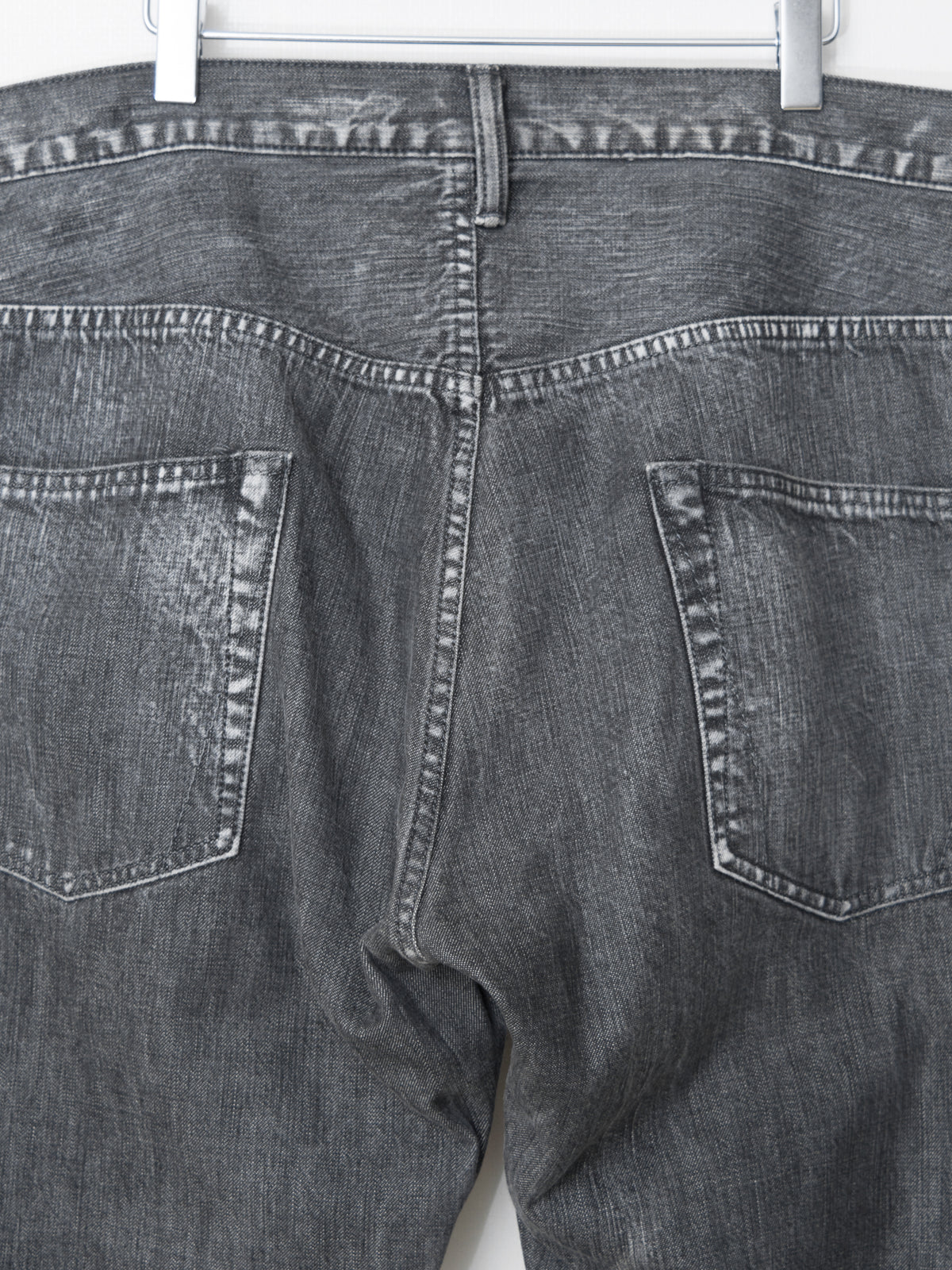 S/S 04 Spotted Horse Jeans Magic Wash