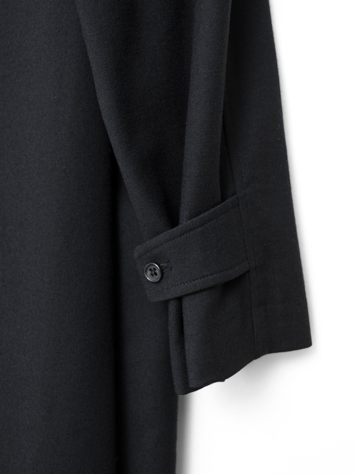 Raglan Sleeve Coat Black