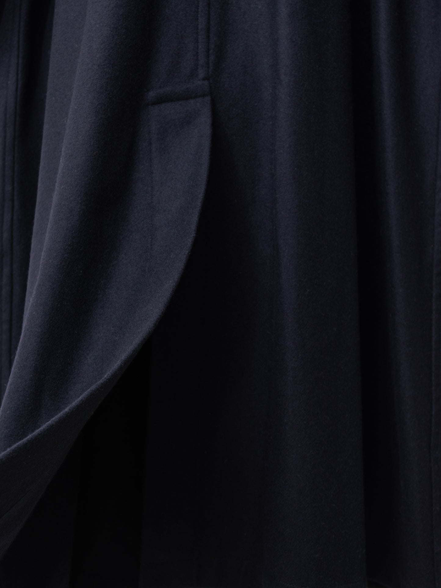 raglan sleeve coat navy ∙ melton wool nylon ∙ one size