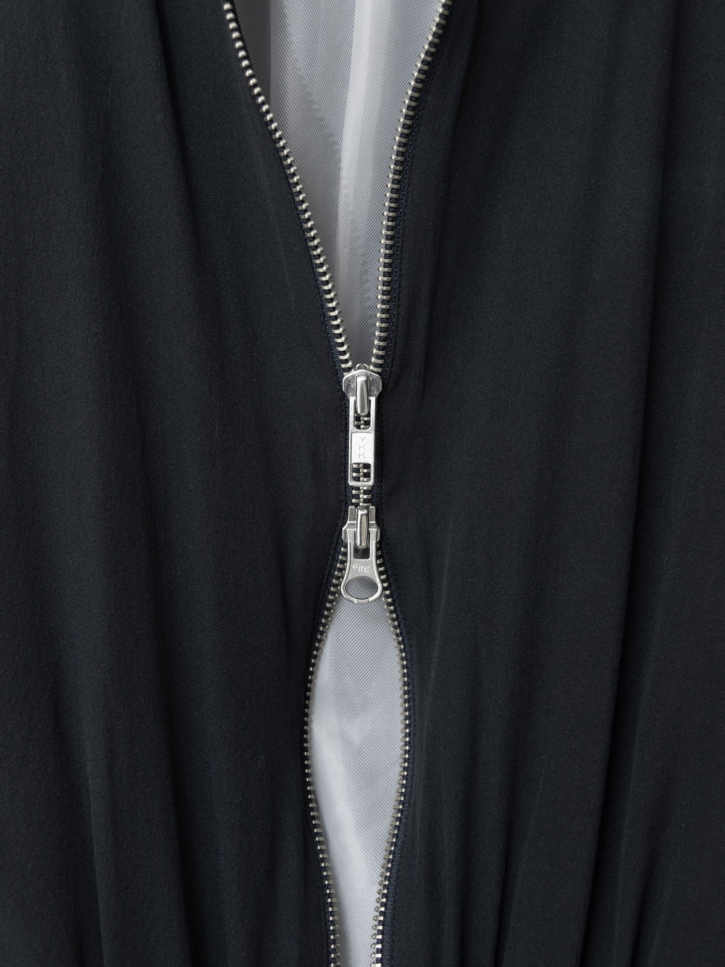 s/s 02 zip front blouson ∙ silk ∙ small