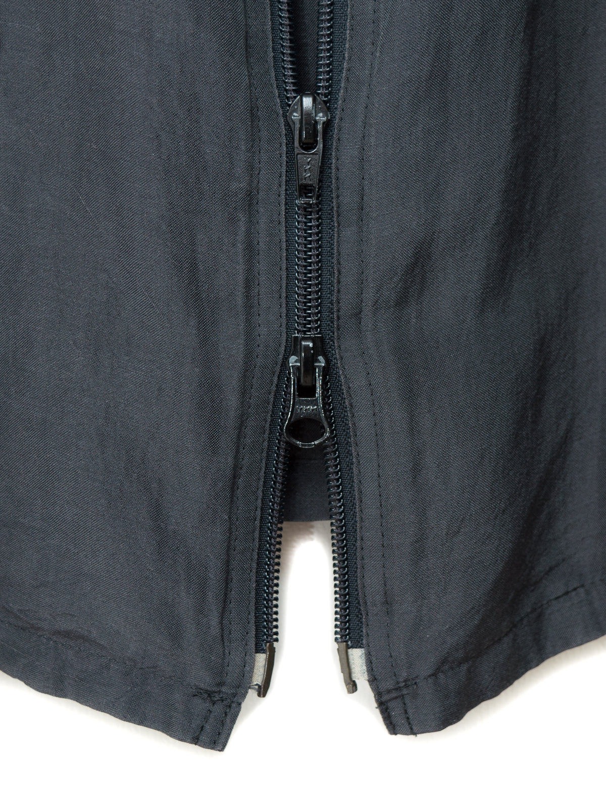 Contrast Rib Zipup Lead