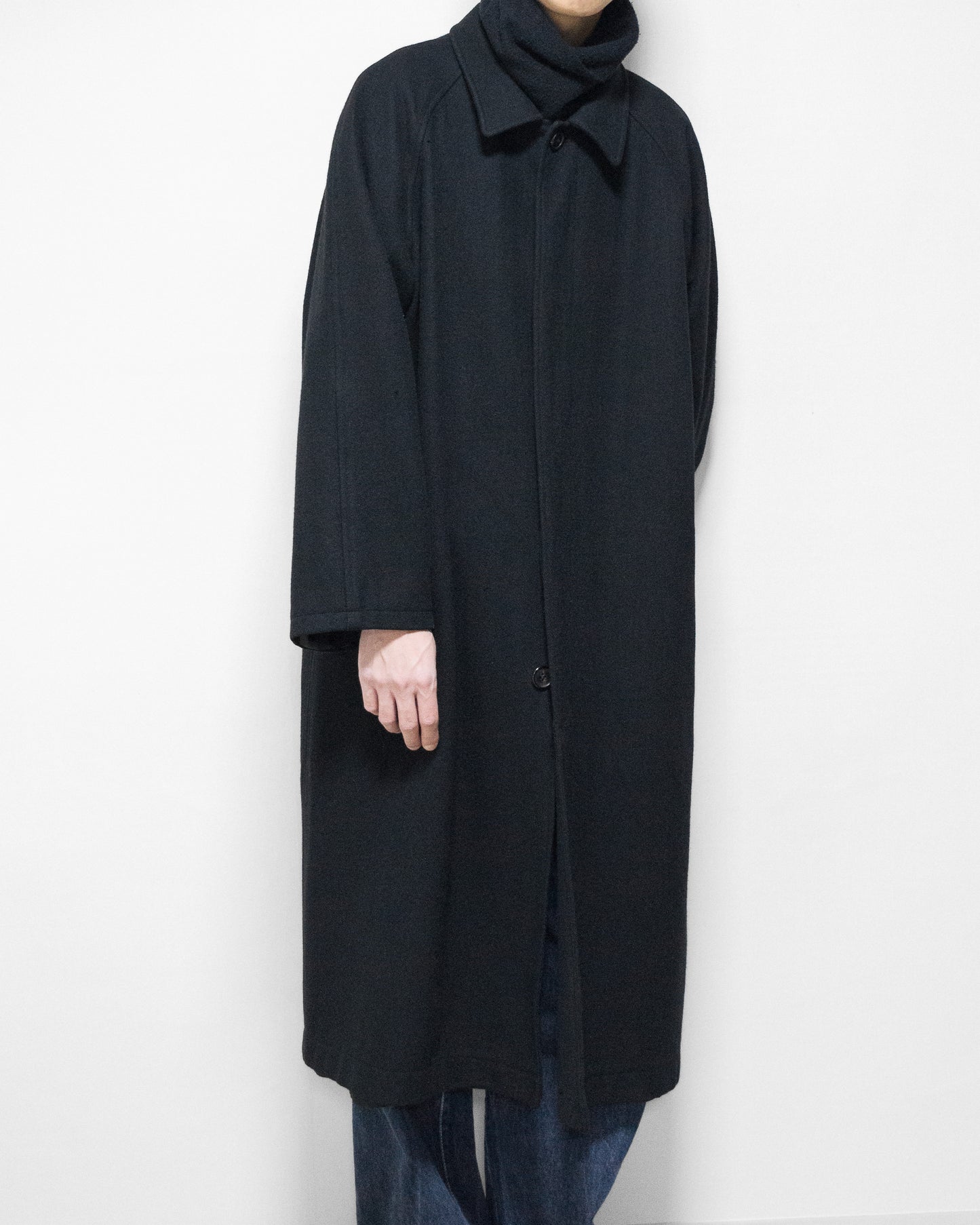 raglan mac coat black