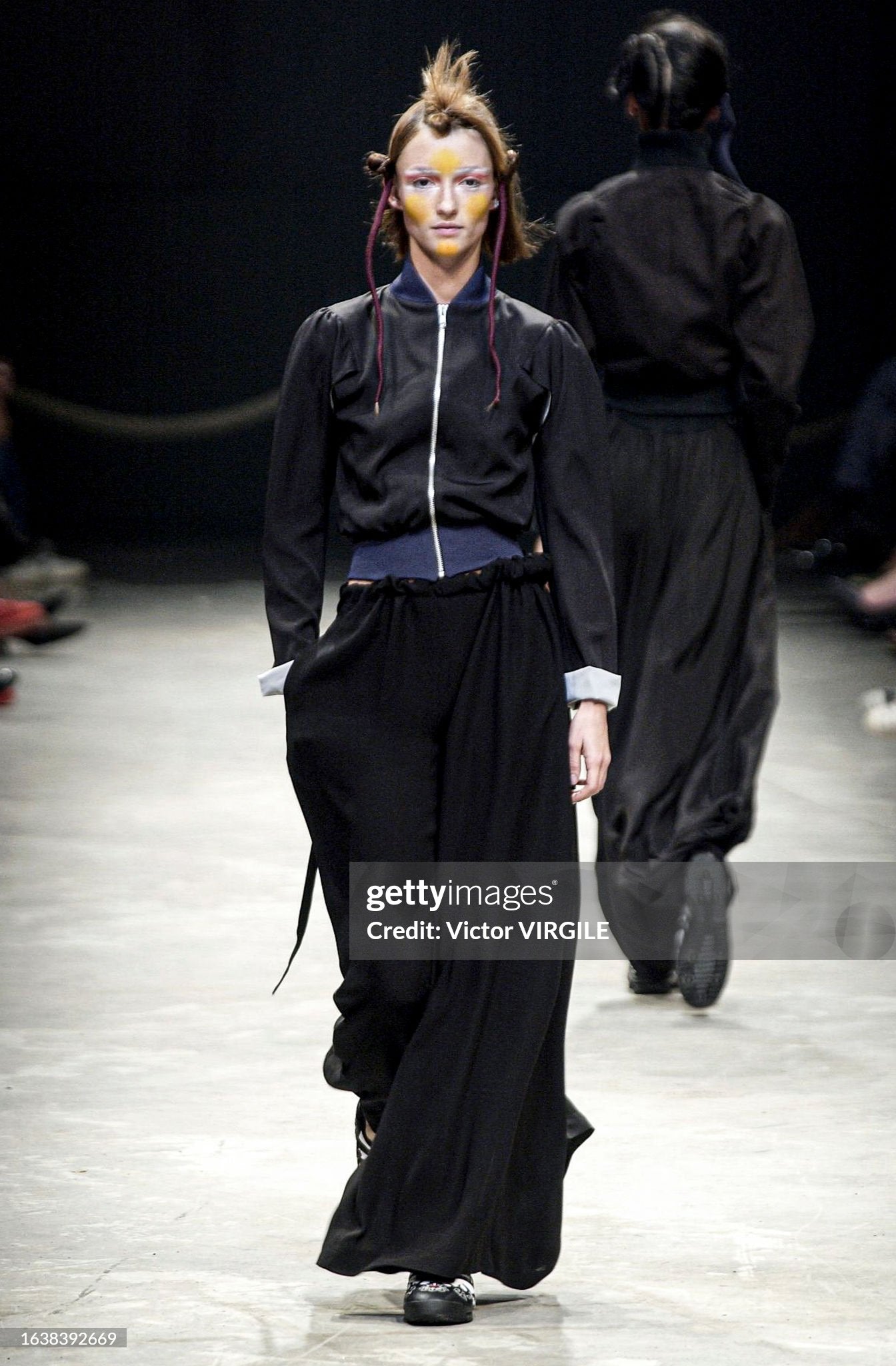 s/s 02 zip front blouson ∙ silk ∙ small