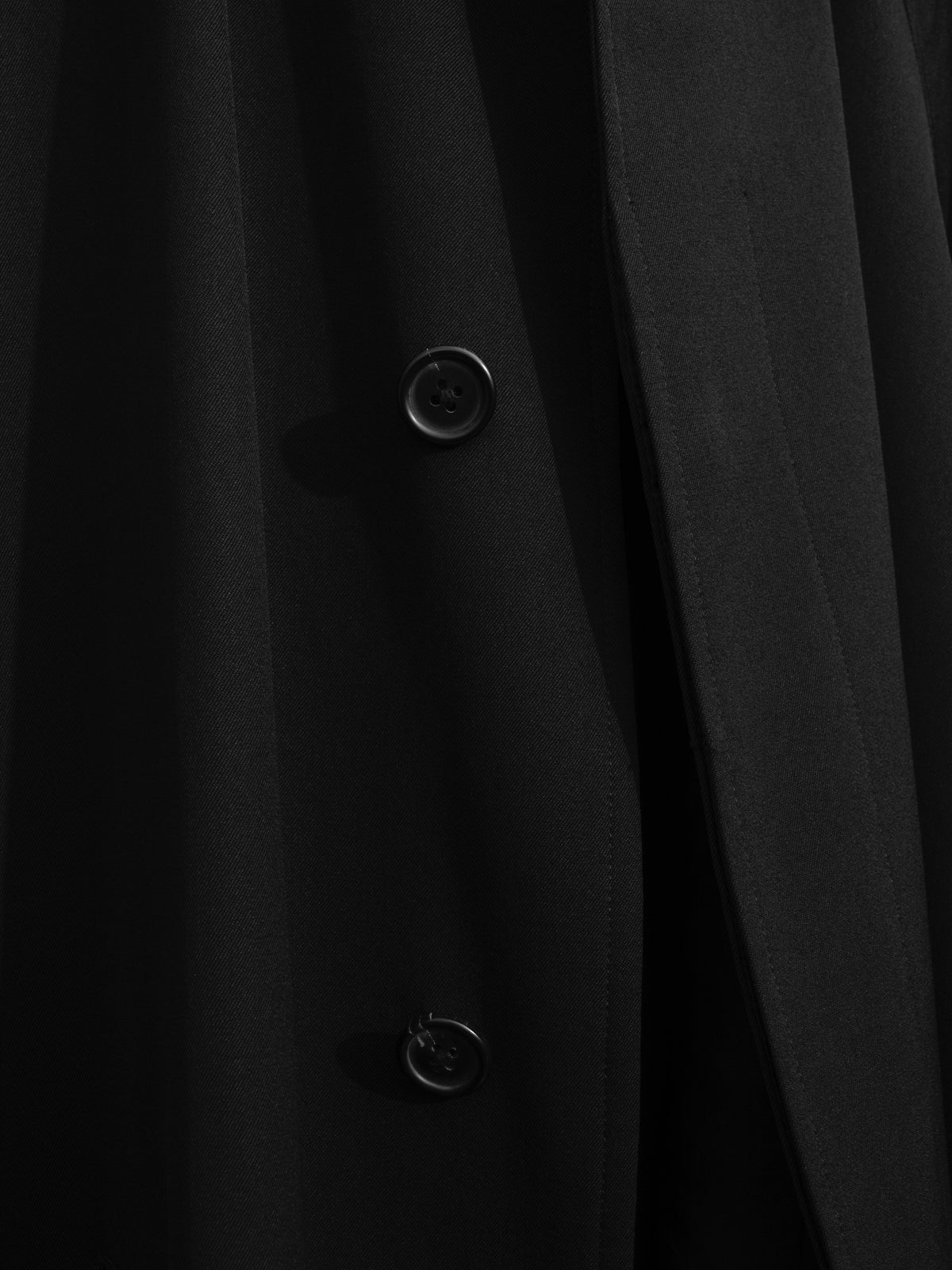 Raglan Mac Coat Black