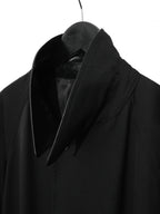 Raglan Mac Coat Black